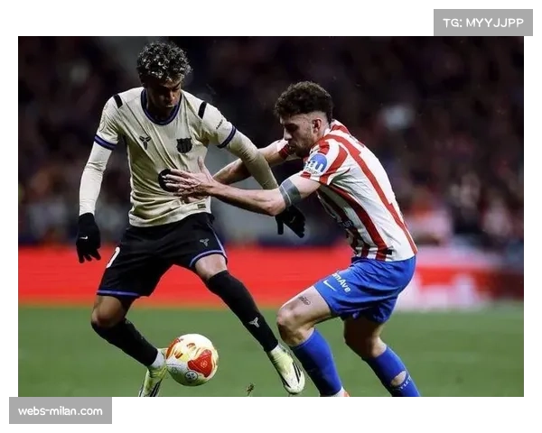 马竞季前训练画面曝光,西蒙尼强化中场球员快速切换区域与盯人防守的演练